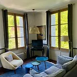 Domaine De La Cressonniere Saint-Martin-de-Bienfaite-la-Cressonniere