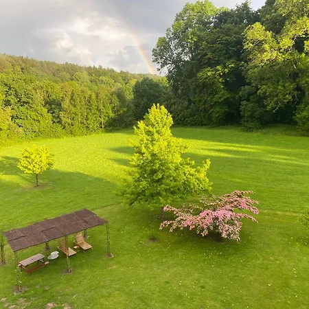 Domaine De La Cressonniere Bed & Breakfast