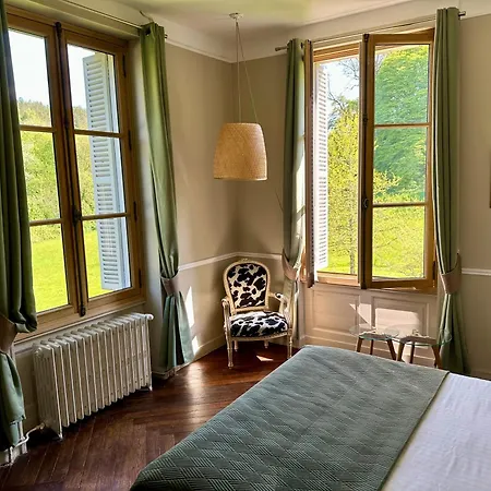 Nocleg ze śniadaniem Domaine De La Cressonniere Saint-Martin-de-Bienfaite-la-Cressonniere