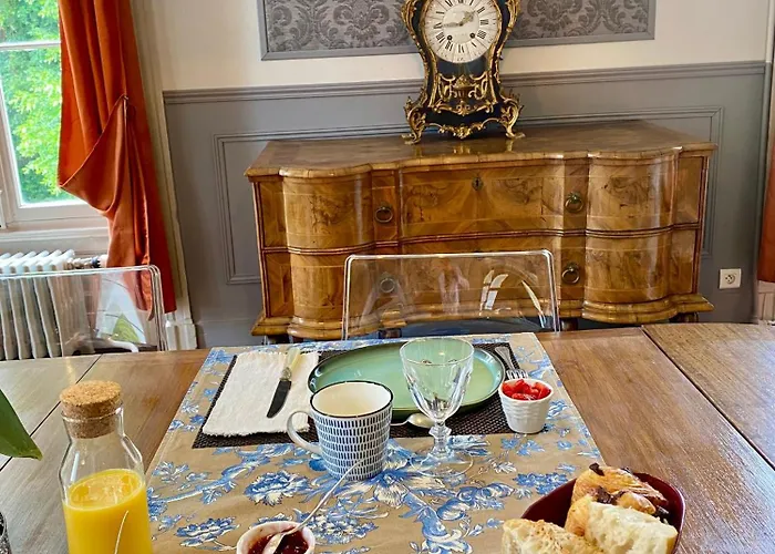 Nocleg ze śniadaniem Domaine De La Cressonniere Saint-Martin-de-Bienfaite-la-Cressonniere